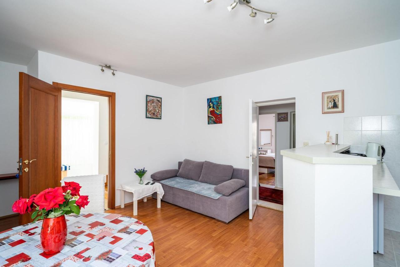 Apartment Marieta